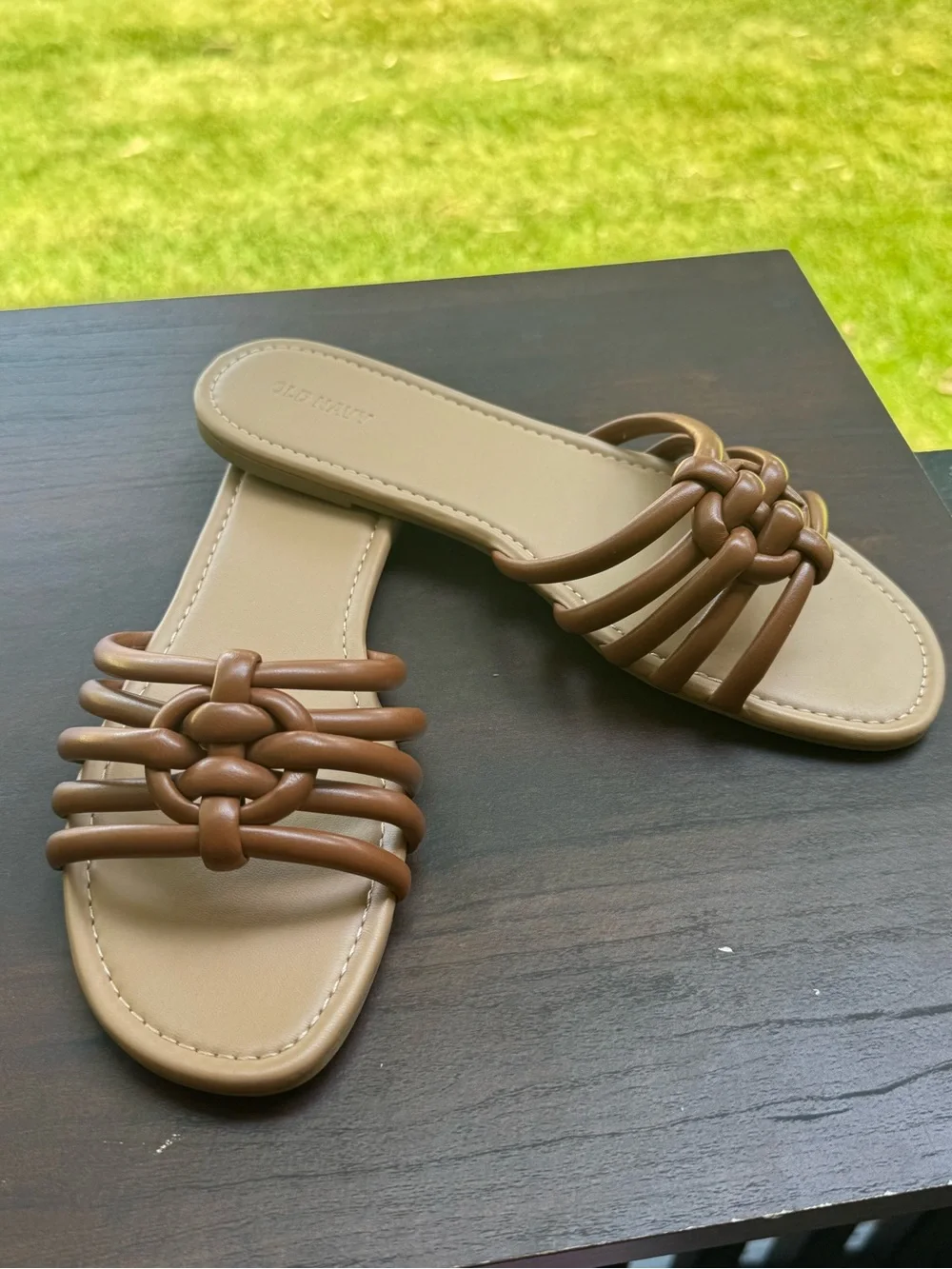 Old Navy Knotted Puff Slide Sandals NWOT Women’s Size 9.5 Brown